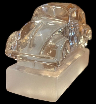 Volkswagen Beetle Paperweight 1950 FK Galena on base (4586)